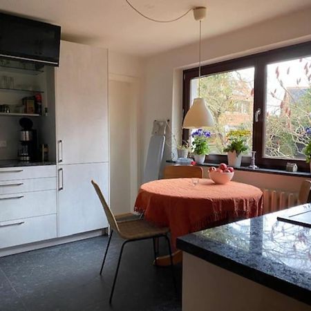Geraeumiges 120M² Haus Mit Garten + Stellplatz Stralsund Buitenkant foto