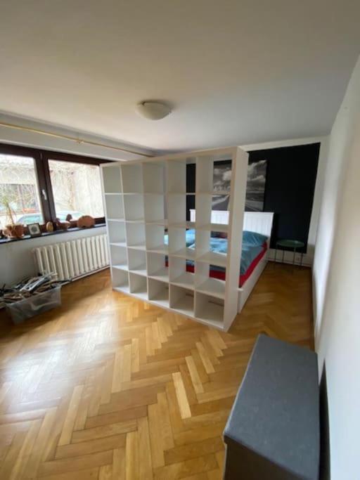 Geraeumiges 120M² Haus Mit Garten + Stellplatz Stralsund Buitenkant foto